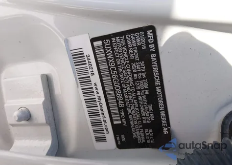 2016 BMW X3 xDrive28I z USA, uszkodzony, nr VIN 5UXWX9C56G0D88848